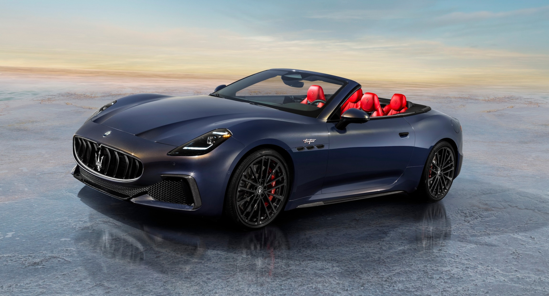SMALL_圖1- 全新 Maserati GranCabrio 誕生 全球驚艷亮相！